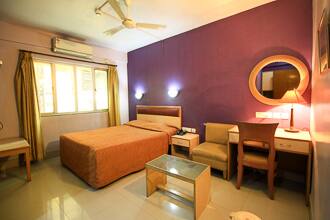 Sunrise Inn, Kolkata 2